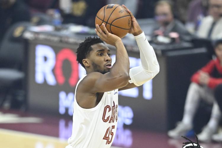 胜雷霆，只是常规赛的常态（击败雷霆，不过是常规赛的寻常事）