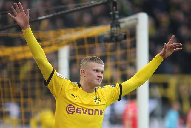 回击里沙利松，加布晒近3场英超北伦敦德比全场最佳奖杯（回敬里沙利松，加布晒出近三次英超北伦敦德比全场最佳奖杯）